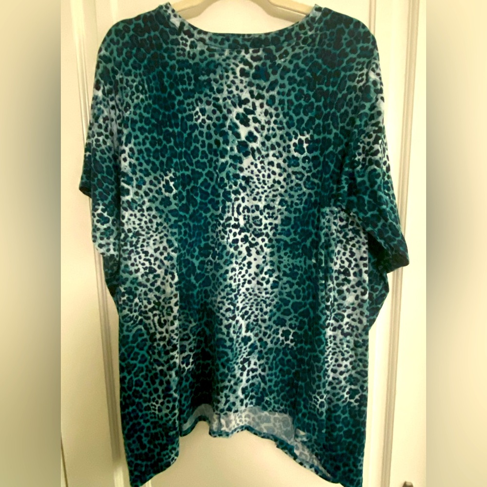 Peace Love Cake Leopard Top